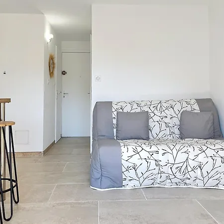 Apartamento Baie Des Anges Clim, Parking, Terrasse, Piscine *